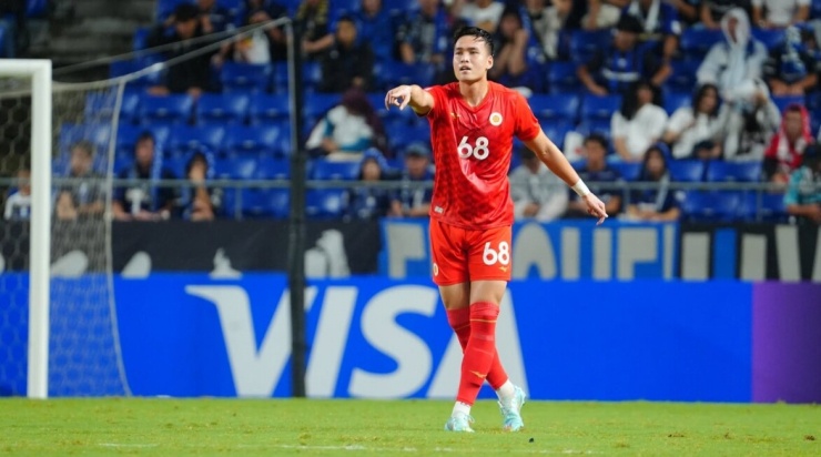 Trung vệ Bùi Hoàng Việt Anh không tham dự trận đấu giữa CLB CAHN vs Lion City Sailors. (Ảnh: CLB CAHN)