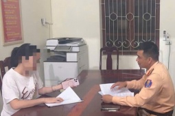Nữ tài xế liều lĩnh lái ô tô đi ngược chiều trên phố Thanh Hóa