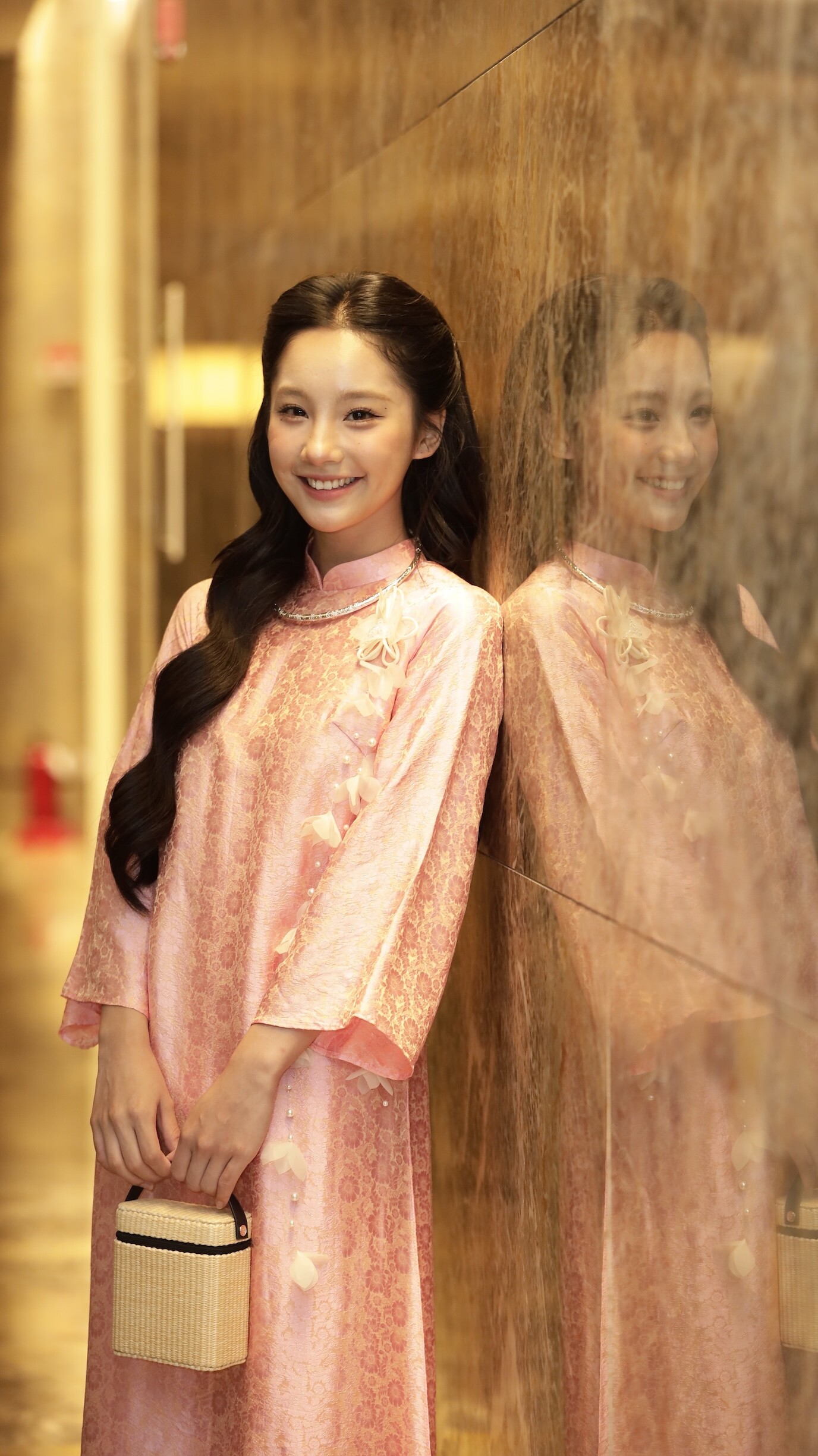 Huyền Lizzie và Thu Hà Ceri ngoài đời.&nbsp;
