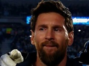 Messi đưa ba con ra sân, bật khóc trong trận cuối cho tuyển Argentina