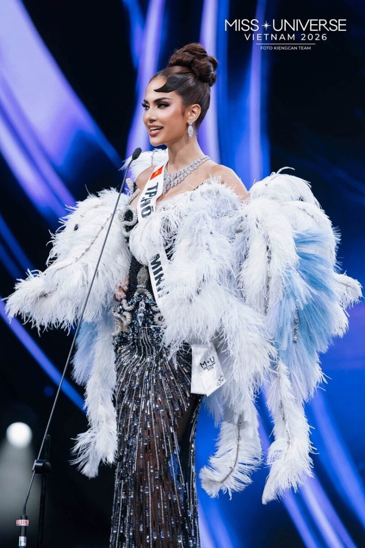 Chung kết Miss Universe Vietnam 2026 diễn ra tại Hải Phòng với 28 thí sinh. Emma Lê được xướng tên ở ngôi Á hậu 2, sau hoa hậu Nguyễn Quỳnh Anh và á hậu 1 Trịnh Mỹ Anh. Cùng Top 5 còn có á hậu 3 Nguyễn Diệu Huyền (rapper Pháo) và á hậu 4 Trịnh Thị Hồng Đăng. Trước đêm thi, Emma Lê được xem là "ngựa chiến" của mùa giải. Đây là thứ hạng cao nhất cô từng đạt được ở đấu trường nhan sắc.