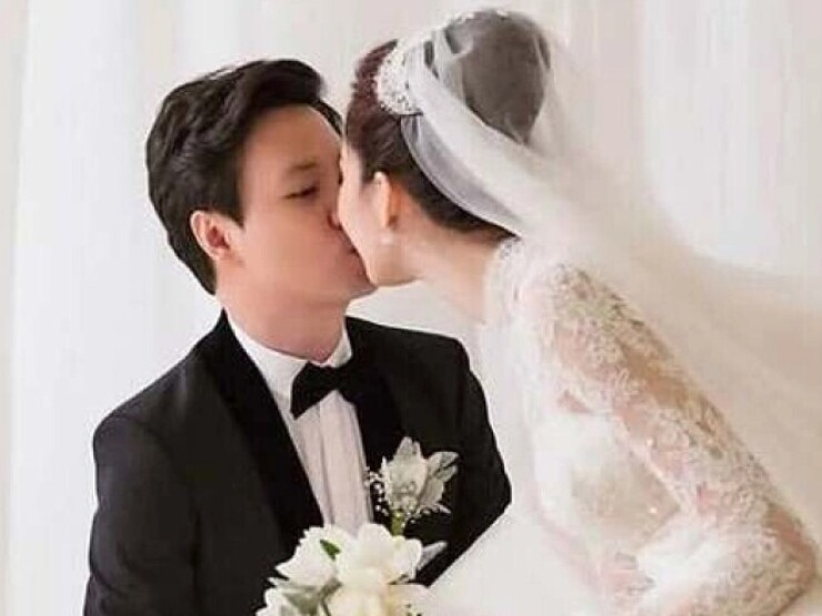 Khoảnh khắc ngọt ngào trong đám cưới của Hoa hậu Đặng Thu Thảo và doanh nhân Trung Tín.