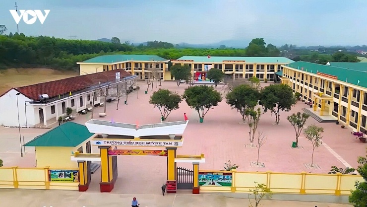 Đến sáng 7/10, vẫn còn 123 học sinh Trường tiểu học Quỳnh Tam ở Nghệ An chưa trở lại trường.