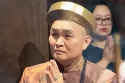 Xuân Hinh: 'Tôi đang rất khỏe thì bị đồn đột quỵ'