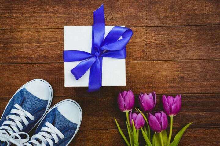 Tại Hàn Quốc, người bản địa kiêng việc tặng giày. (Ảnh: iStock)