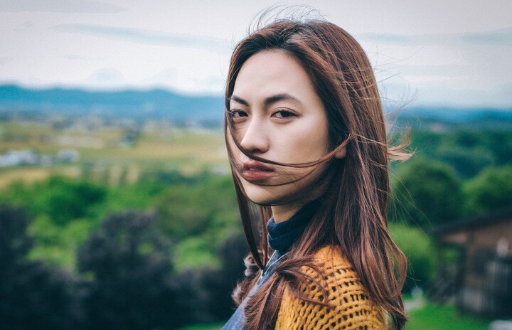 'Diễn viên trăm tỷ' vừa lọt đề cử 100 gương mặt đẹp nhất thế giới là ai? - 4