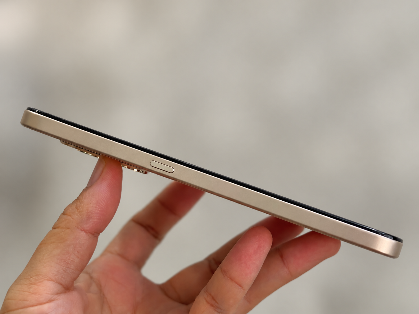 Honor 600S 5G mỏng nhẹ bất ngờ dù pin 8.100mAh, giá trên 10 triệu đồng - 4