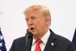 Tổng thống Mỹ Trump lên tiếng giải thích phát ngôn sốc về 'xoá sổ Los Angeles'