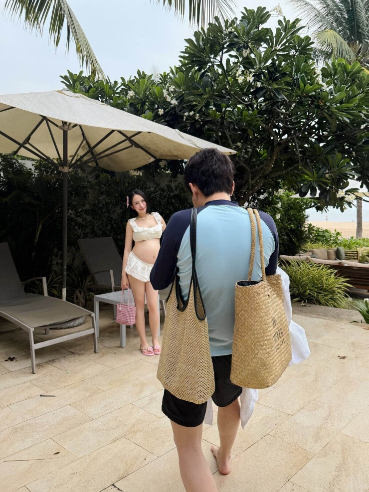 Ảnh sao 10/10: Trương Hồ Phương Nga được khen 'đẹp thanh lịch' - 10