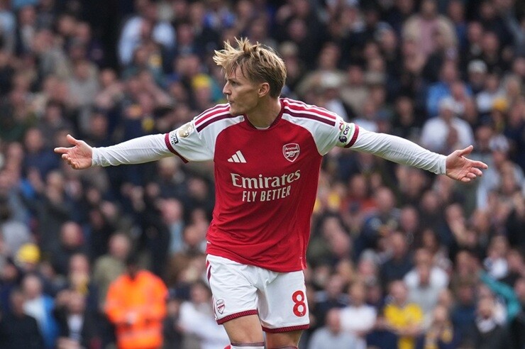 Trực tiếp bóng đá Arsenal - Leeds United: Saka phung phí (Ngoại hạng Anh) (Hết giờ) - 4