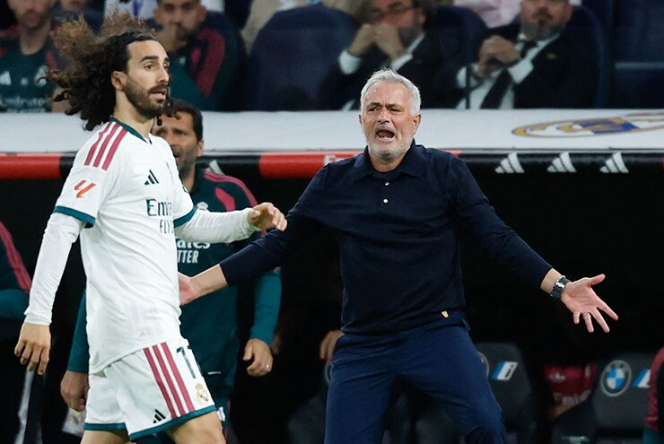 Dàn sao Real Madrid thất vọng với chiến thuật của Mourinho