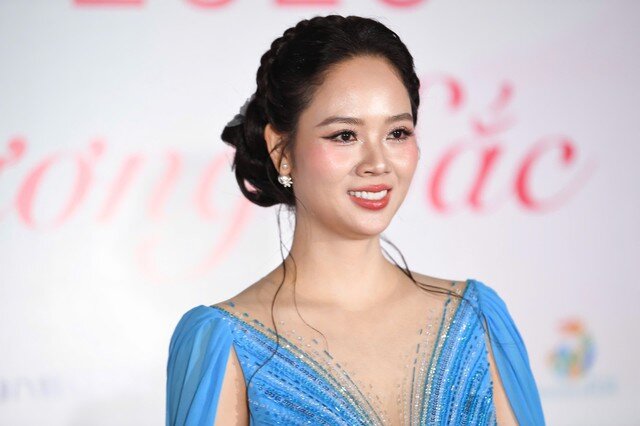 Những năm qua, cô công tác ở Cục Hải quan Hải Phòng, ít tham gia các hoạt động giải trí.