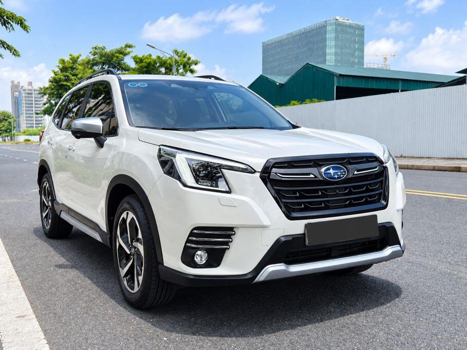 Subaru Forester đời 2024 được chào bán ở mức khoảng 839 triệu đồng tại một số đại lý.