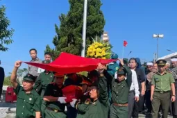 Cuộc 'trở về' sau gần 50 năm của hai anh em ruột liệt sĩ