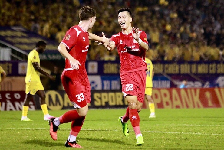 Trực tiếp bóng đá SLNA - Công an TP.HCM: Ngoại binh bỏ lỡ (V-League) (Hết giờ) - 3