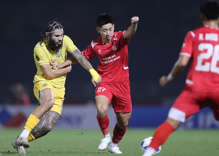 Trực tiếp bóng đá SLNA - Công an TP.HCM: Ngoại binh bỏ lỡ (V-League) (Hết giờ) - 4