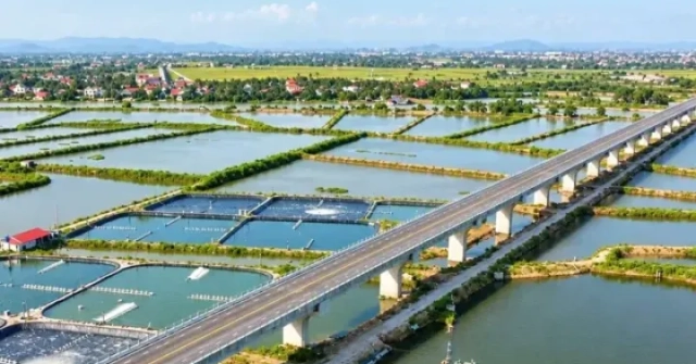 Đường ven biển gần 2.000 tỷ nối Thanh Hóa - Ninh Bình sắp khai thác