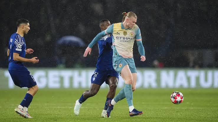 Haaland sẽ là bài toán cho hàng thủ của PSG