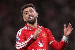 Fernandes sa sút báo động, Carrick thêm tiều tụy tại MU