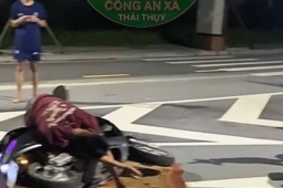 Dàn dựng TNGT giả, nam sinh quay video đăng lên mạng để giải trí