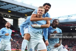  " Kẻ gian lận "  Man City vẫn ngạo nghễ chiến thắng, Ngoại hạng Anh run sợ