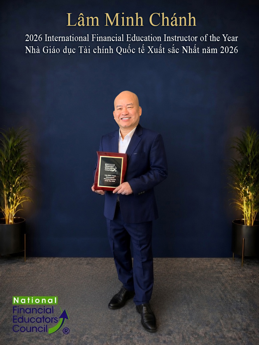 Ông Lâm Minh Chánh, Nhà sáng lập và Chủ tịch BizUni, người đã hoàn thành CFEI®, được NFEC vinh danh Chuyên gia Giáo dục Tài chính quốc tế của năm 2026. Ảnh: DNCC.