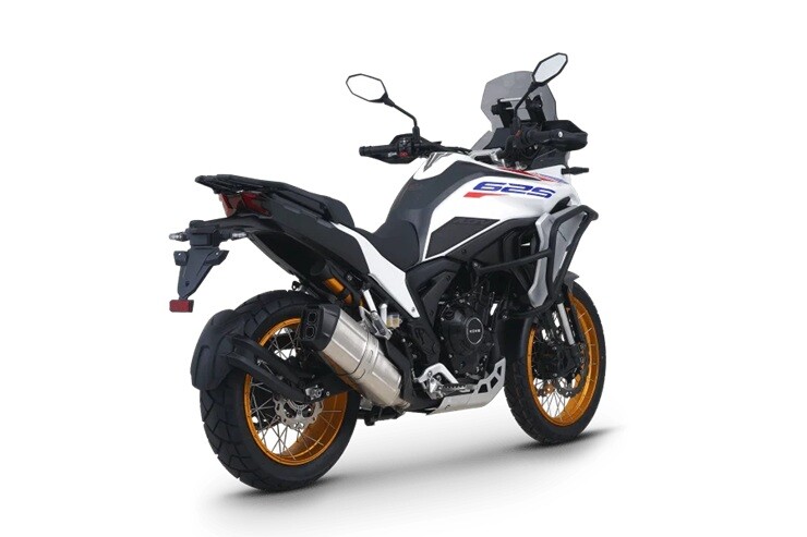 Kove 625X ra mắt: Mô tô adventure có radar, giá "mềm" - 5