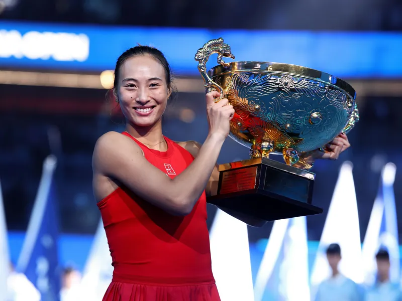 Sau HCV Olympic, Zheng lại mang về cho tennis Trung Quốc chiến tích lịch sử tại China Open 