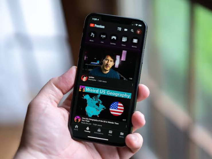 YouTube cũng góp mặt trong danh sách những ứng dụng “ngốn” pin nhất trên iPhone.