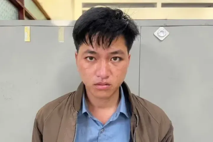 Đâm bạn gái tử vong rồi ra đầu thú