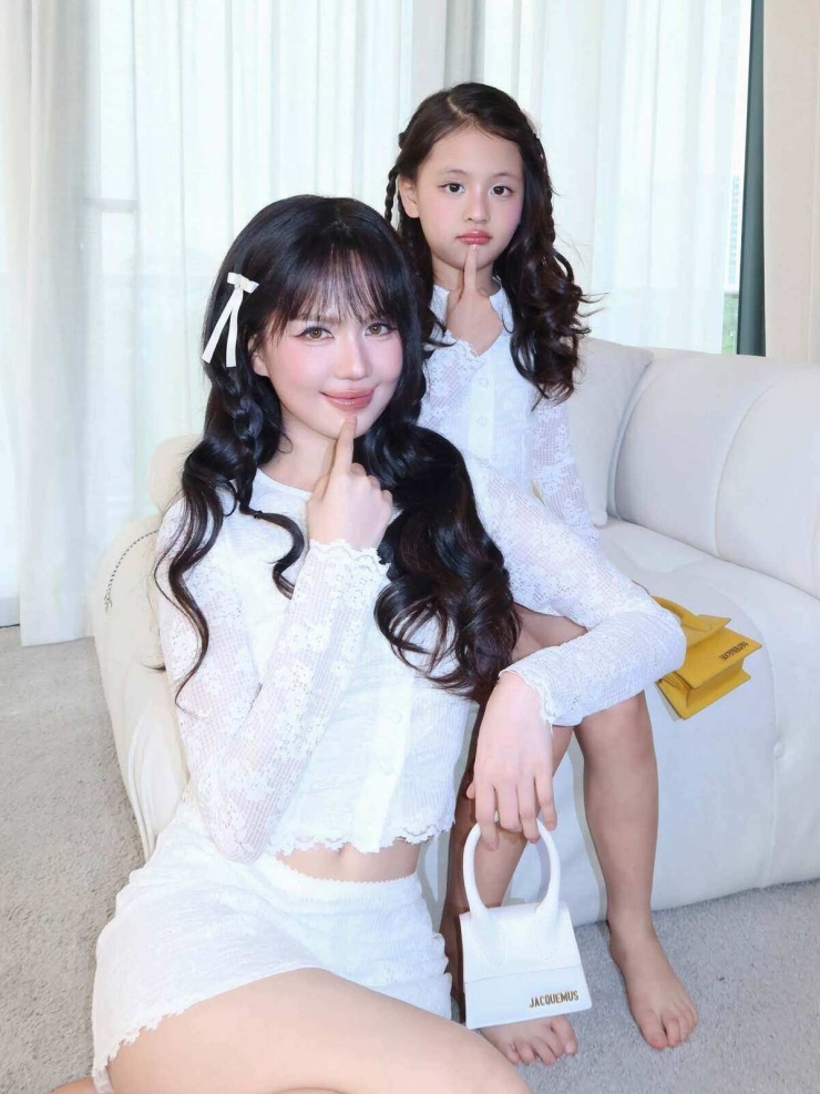 Ảnh sao 13/10: Con gái Mạnh Trường được khen càng lớn càng xinh đẹp - 10