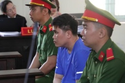 Xét xử vụ tai nạn làm nữ sinh 14 tuổi tử vong: Bị cáo khai gì trước tòa?
