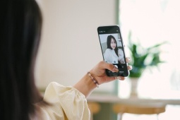 Đánh giá OPPO A7 Pro 5G: Không chỉ bền nay còn chụp ảnh đẹp
