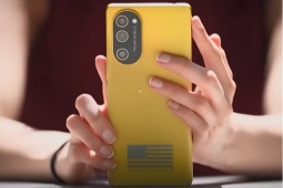 Điện thoại Trump Mobile tiếp tục "gặp hạn" khi bị hacker tấn công đánh cắp dữ liệu