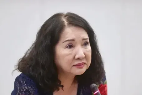 Mẹ trở lại ghế tổng giám đốc, Cường 'đô la' có động thái gây chú ý