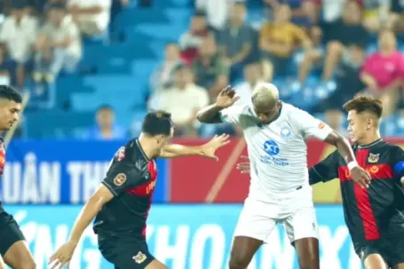 V.League liệu có nổ ra 'bong bóng' ngoại binh?
