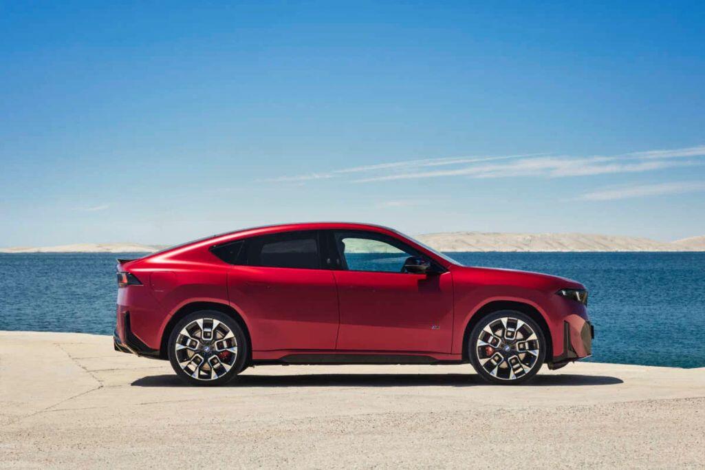 BMW ra mắt dòng xe điện iX4 thế hệ mới - 2