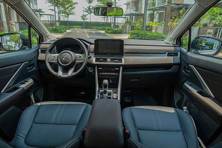 Nội thất xe Mitsubishi Xpander.