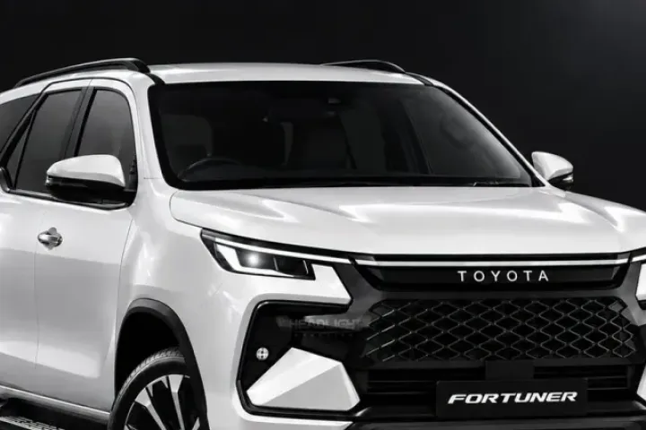 Bản xem trước khác lạ của Toyota Fortuner đời mới
