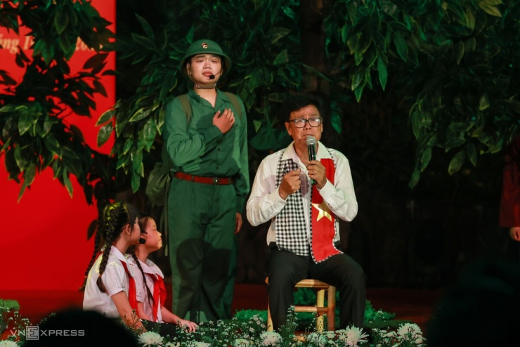 Phút lắng đọng ở đêm nghệ thuật 'Khúc tri ân' - 8