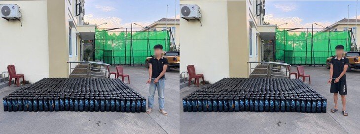 Đối tượng và vật chứng tại trụ sở Công an xã Hải Sơn. Ảnh: CAQN