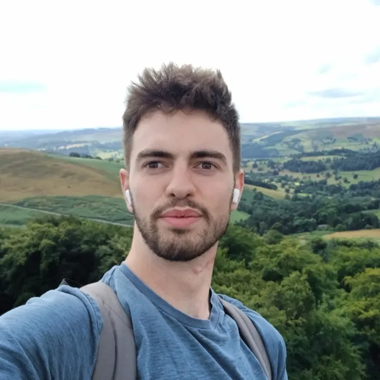 William Chapman tử vong vì bị hổ tấn công tại Công viên Động vật hoang dã Yorkshire hôm 10/10. Ảnh: Instagram