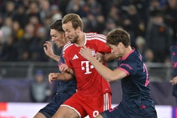 Video bóng đá Viking - Bayern Munich: Rượt đuổi 6 bàn & thẻ đỏ Olise (Cúp C1)