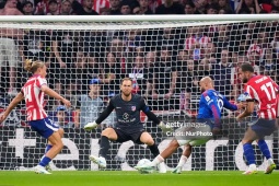 Video bóng đá Atletico Madrid - MU: Sụp đổ vì thẻ đỏ nghiệt ngã (Cúp C1)