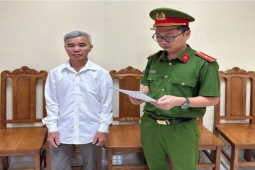 Khởi tố nguyên Chủ tịch xã tự ý bán cả trụ sở làm việc