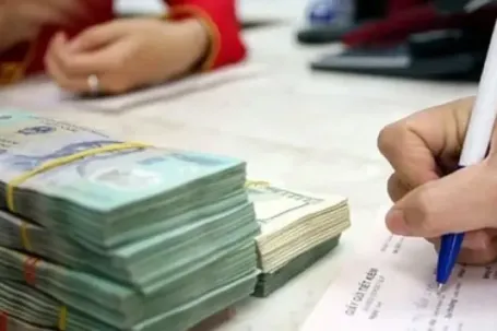 Lãi suất chưa hạ nhiệt, doanh nghiệp phải làm gì?