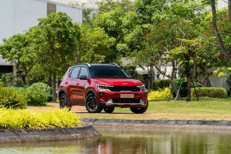 Giá xe KIA Sonet tháng 10/2026, bản Luxury giảm 12 triệu đồng
