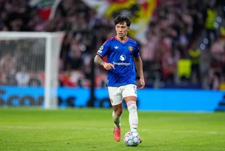 Lisandro Martinez đích thân chỉ trích ban lãnh đạo MU gây sốc
