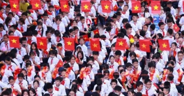 17 địa phương có "siêu trường" sau sáp nhập, hiệu trưởng chịu áp lực lớn thế nào?
