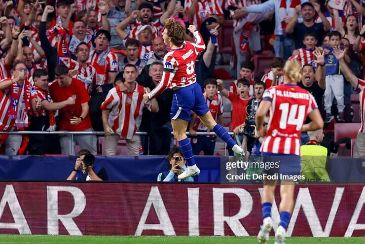 Atletico Madrid sớm khiến MU ôm hận